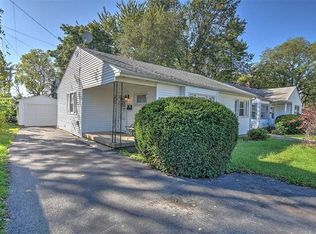 2373 E Hendrix St, Decatur, IL 62521