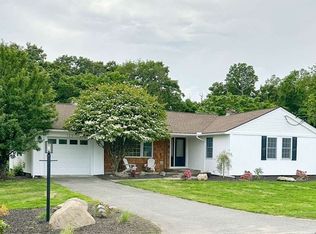 123 Burbank Rd, Sutton, MA 01590