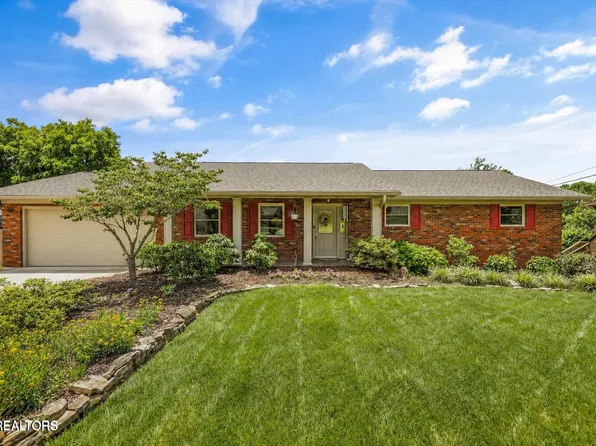 7517 Temple Acres Dr, Knoxville, TN 37938