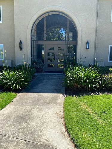 5510 Paseo Del Lago W #2B Photo 1