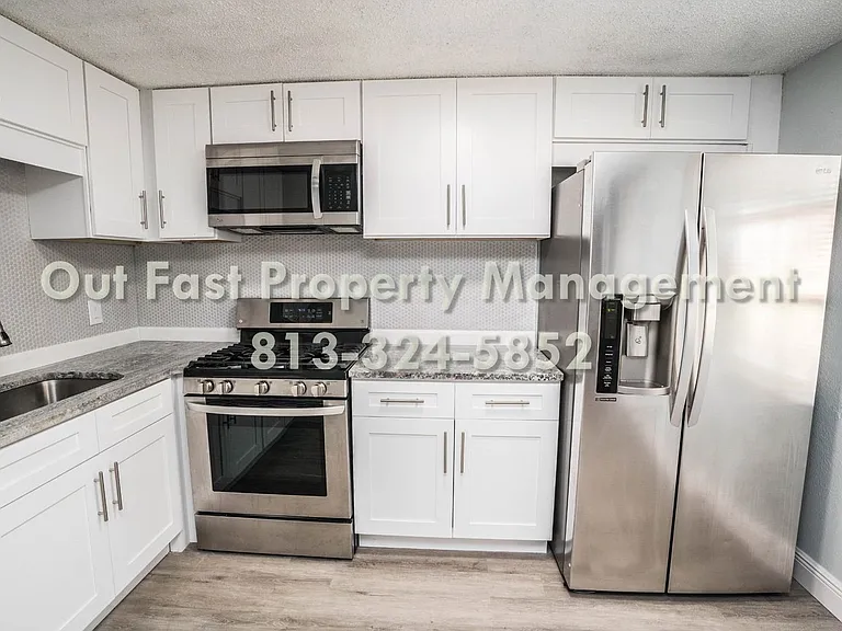 2323 12th St S #1 — Photo 8