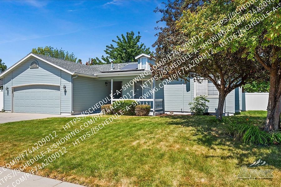 1st image of 702 Driftwood Ln