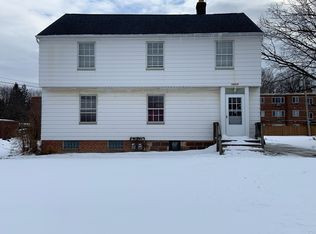 14320 Granger Rd #UP, Maple Heights, OH 44137