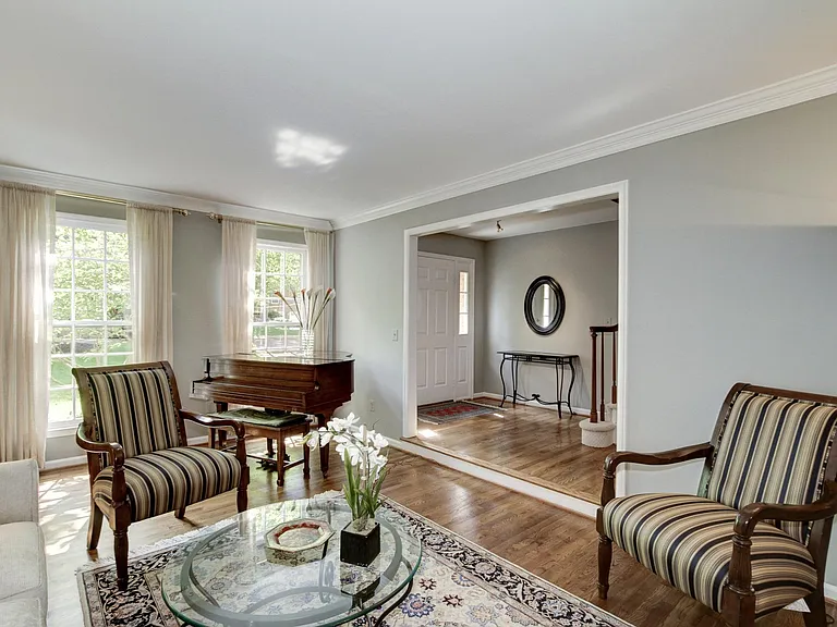 13 Avalon Ct — Photo 7