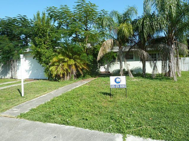 1st image of 20425 Leeward Ln