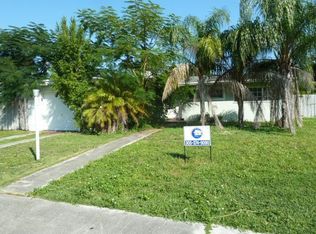 20425 Leeward Ln, Cutler Bay, FL 33189