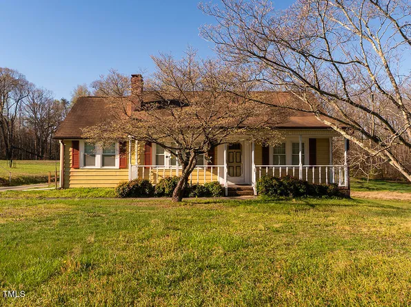 825 Chapel Hill Rd, Burlington, NC 27215