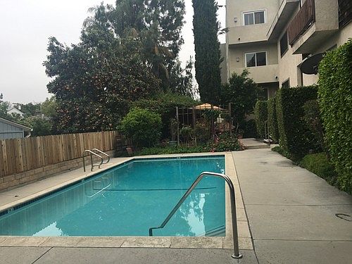 3rd image of 4660 Coldwater Canyon Ave Unit 10