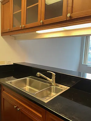 Sold by Corcoran | media 7