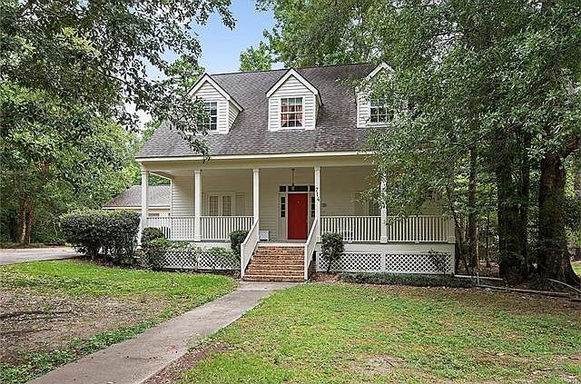 1st image of 714 Glockner Ln