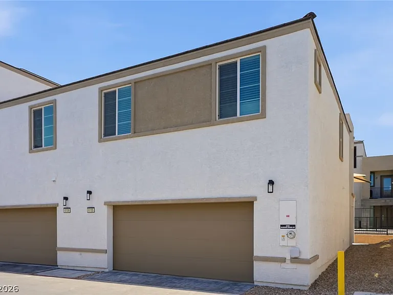 6155 Garden Oasis St — Photo 36