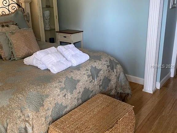 3rd image of 40 Folly Field Rd APT B101