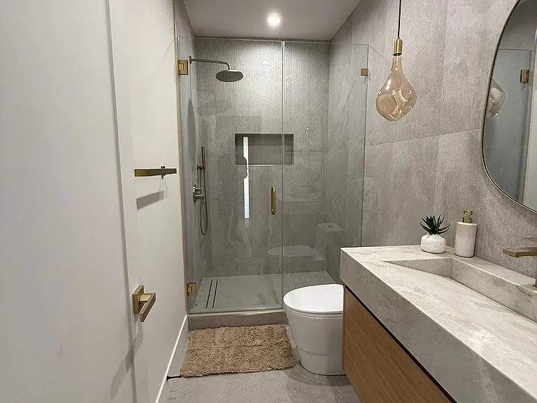 6224 Zelzah Ave — Photo 3