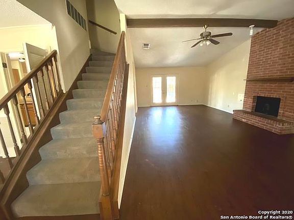 3rd image of 7018 Holly Dale Dr