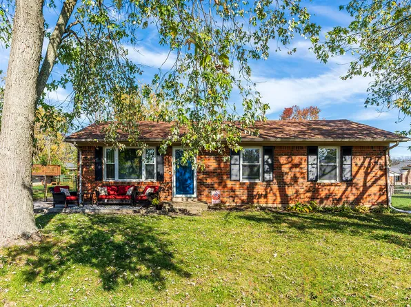 136 Hanover Ct, Versailles, KY 40383