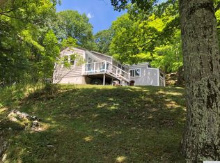294 Punsit Rd, Chatham, NY 12037