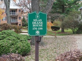 179 Drummers Ln, Wayne, PA 19087