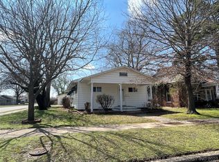 1647 E Okmulgee Ave, Muskogee, OK 74403