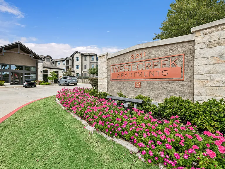 West Creek Apartments — Photo 68