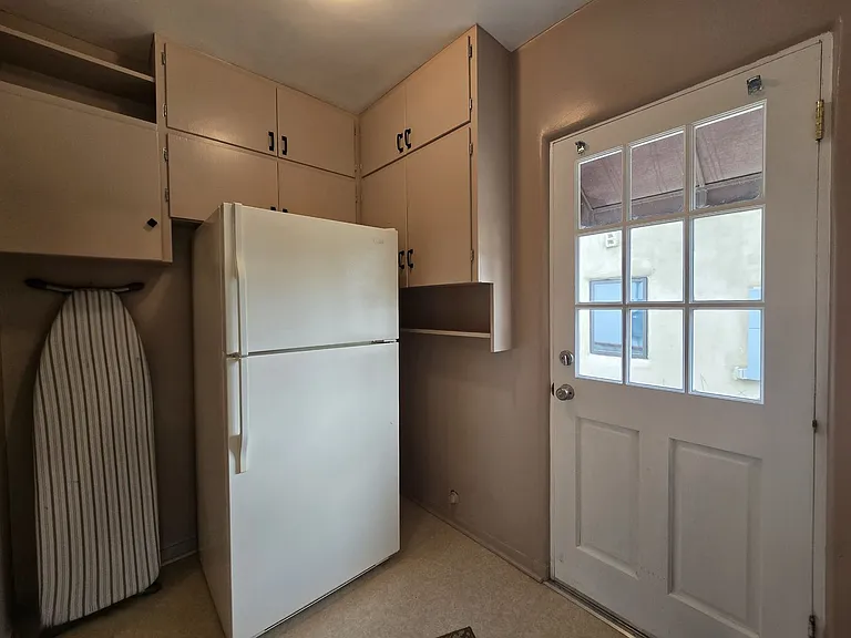 1304 Galisteo Pkwy — Photo 9