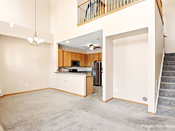 4th image of 327 S Litchfield Dr Unit 327