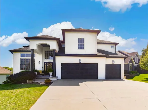 25007 W 86th St, Lenexa, KS 66227