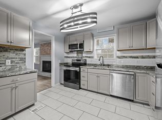 7819 Charles Towne Dr, Columbia, SC 29209