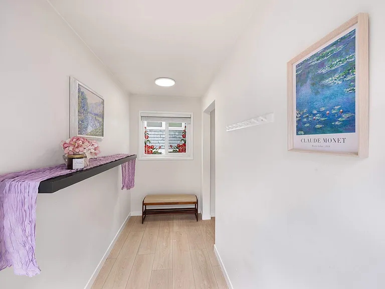807 6th Ave N #1 — Photo 6