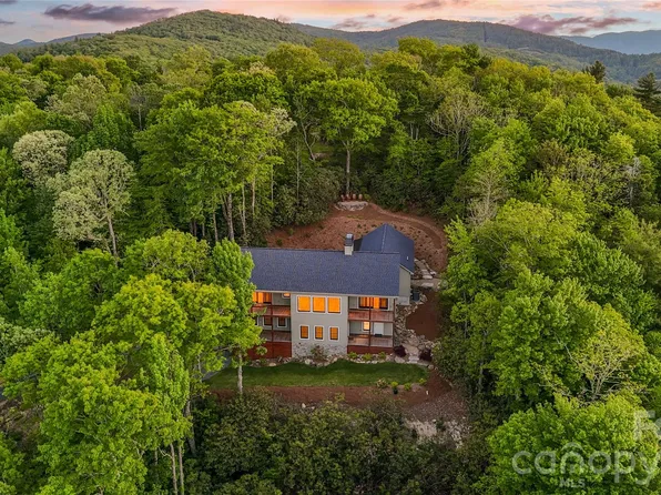 3434 Old Jonas Ridge Rd, Newland, NC 28657