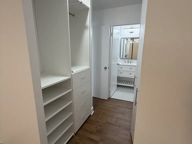 1540 N Lasalle St #403 — Photo 27