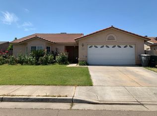 1274 La Jolla Way, Madera, CA