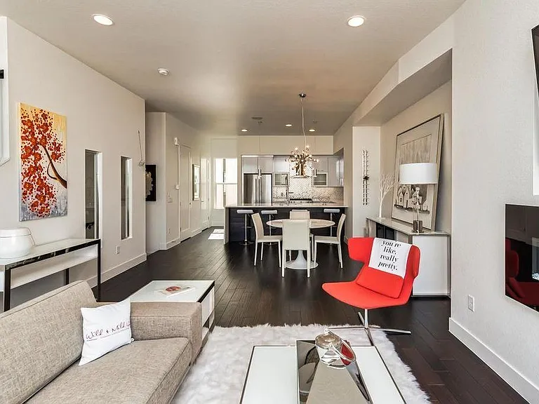 3040 N Wilson Ct #3 — Photo 1
