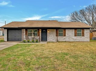 700 E Main St, Pilot Point, TX 76258