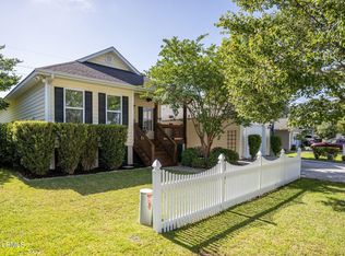33 Kings Ct, Hilton Head Island, SC 29926