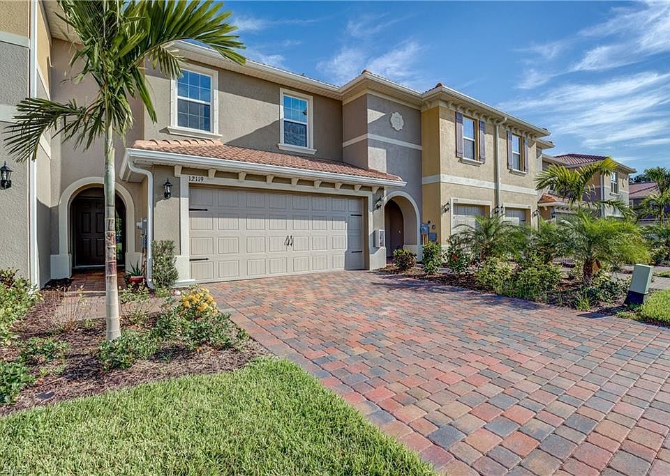 1st image of 12119 Palm Cove St