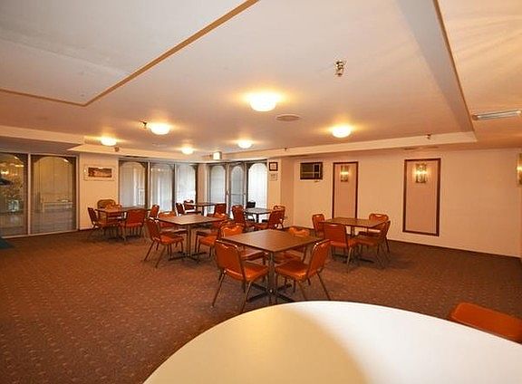 5th image of 6400 N Cicero Ave APT 211