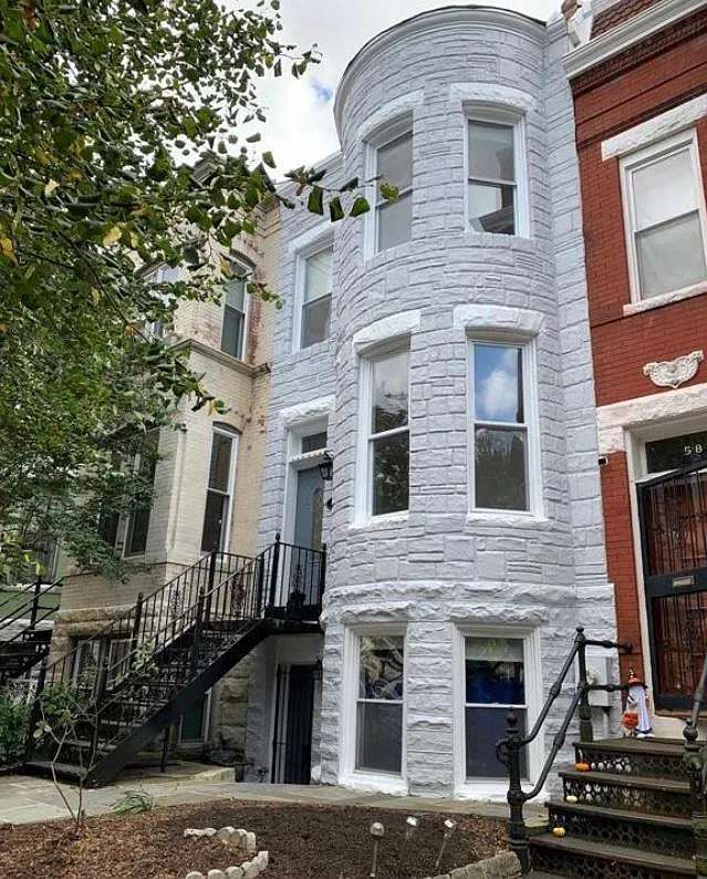 56 R St NW — Photo 1