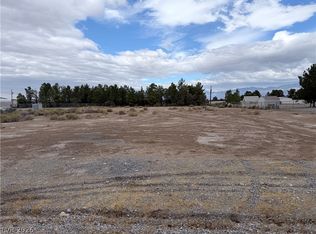 450 Hallsway St, Pahrump, NV 89048