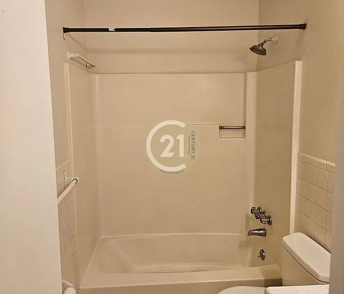 1336 E Balview Ave #B — Photo 13