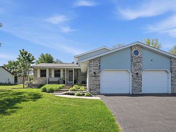 3rd image of 264 Springhill Dr