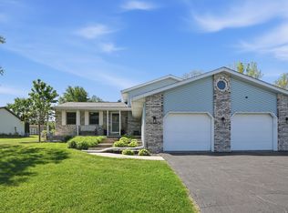 264 Springhill Dr, Valparaiso, IN 46385