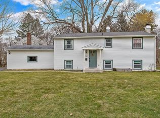 152 Revere Rd, Syracuse, NY 13214