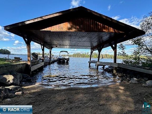 3rd image of 8519 Peterson Rd