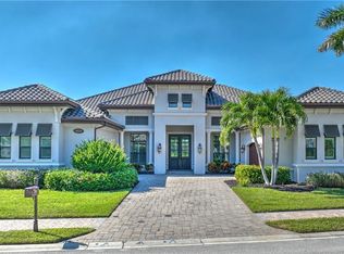 6604 Costa CIR, NAPLES, FL 34113