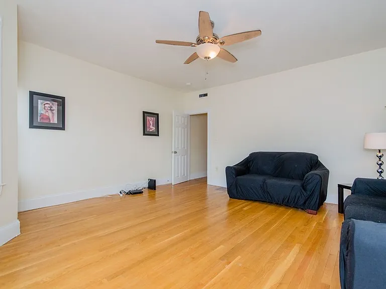 126 Minden St #3 — Photo 7