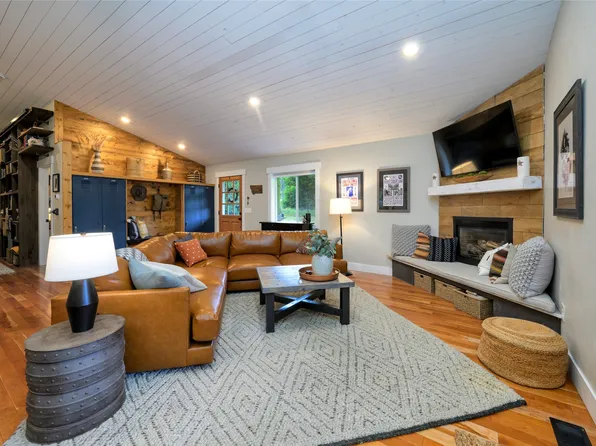 4355 Buttercup Ln, Missoula, MT 59802