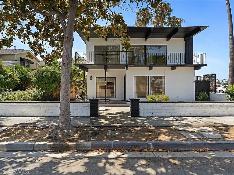 337 La Verne Ave — Photo 11