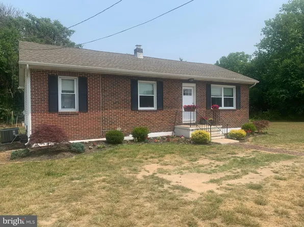 10 Cleveland Ave, Pittsgrove, NJ 08318