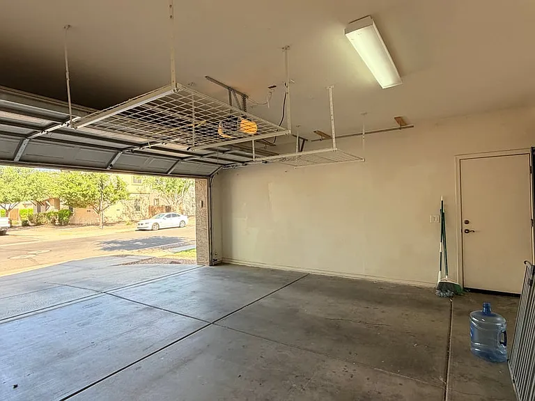 2129 S Jacana Ln — Photo 13
