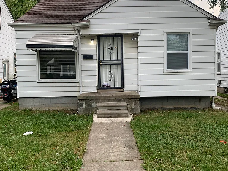 12944 Rosemont Ave — Photo 1